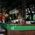 Hotel Alice Place 4*